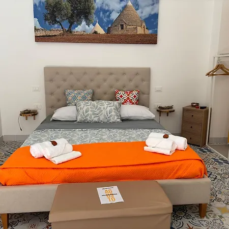 Frisa Del Salento Con Cucina Centro Storico Mesagne